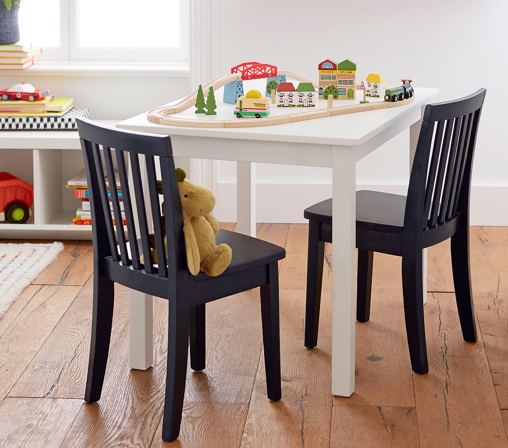 Small dining best sale table for kids