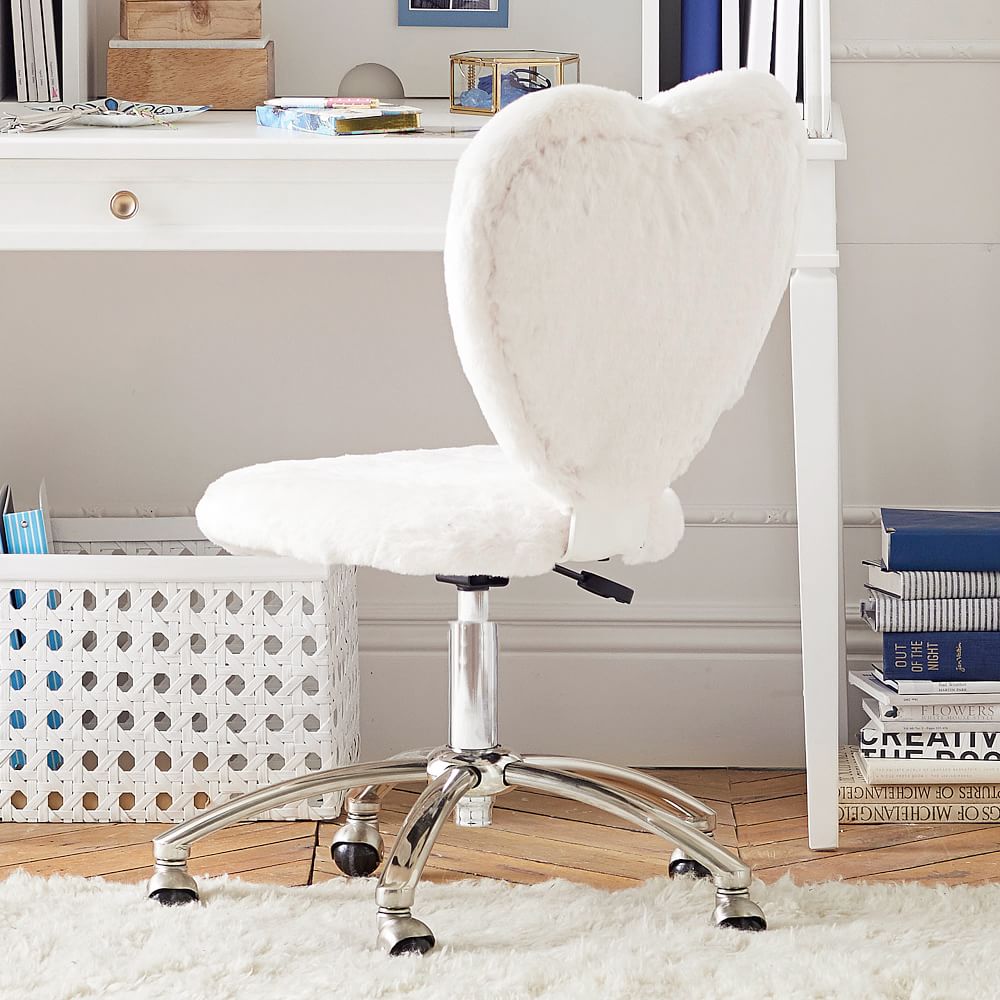 Heart desk clearance