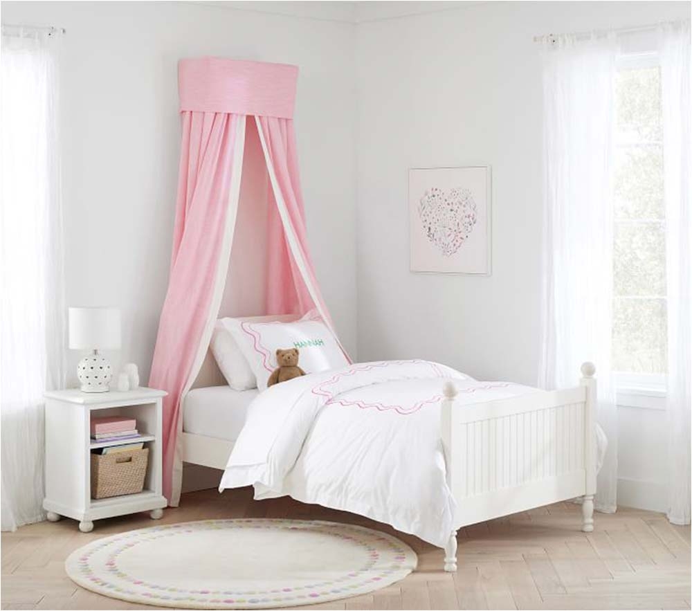 Embroidered Scalloped Organic Duvet Cover Shams