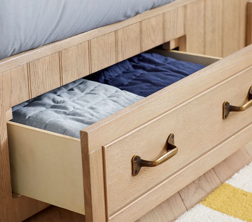 Belden bed top