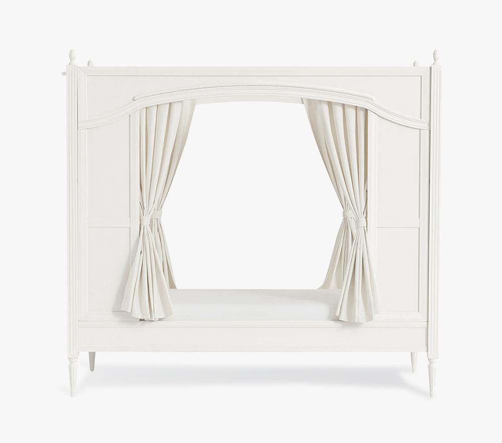Blythe store carriage bed