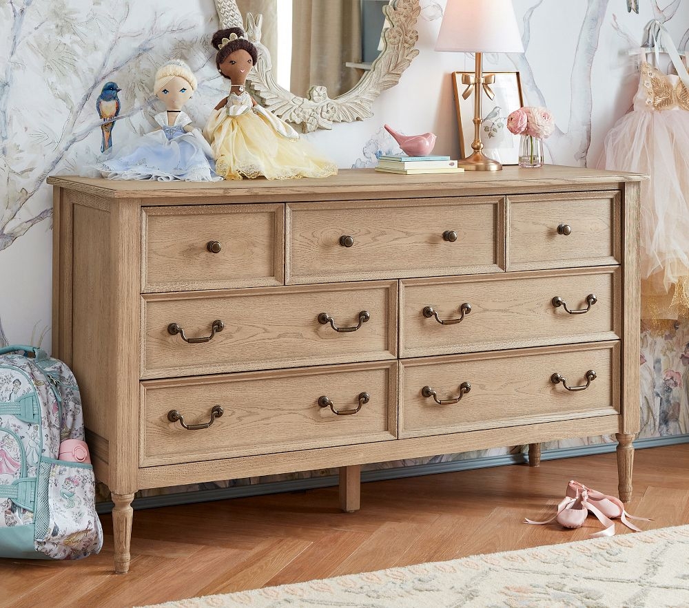 Blythe extra hot sale wide dresser