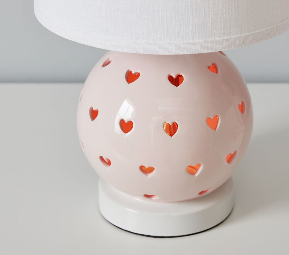 Heart table store lamp