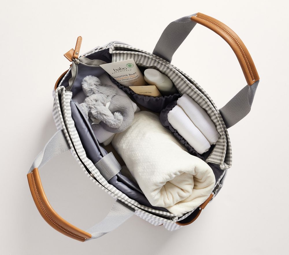 Diaper bag outlet for 2
