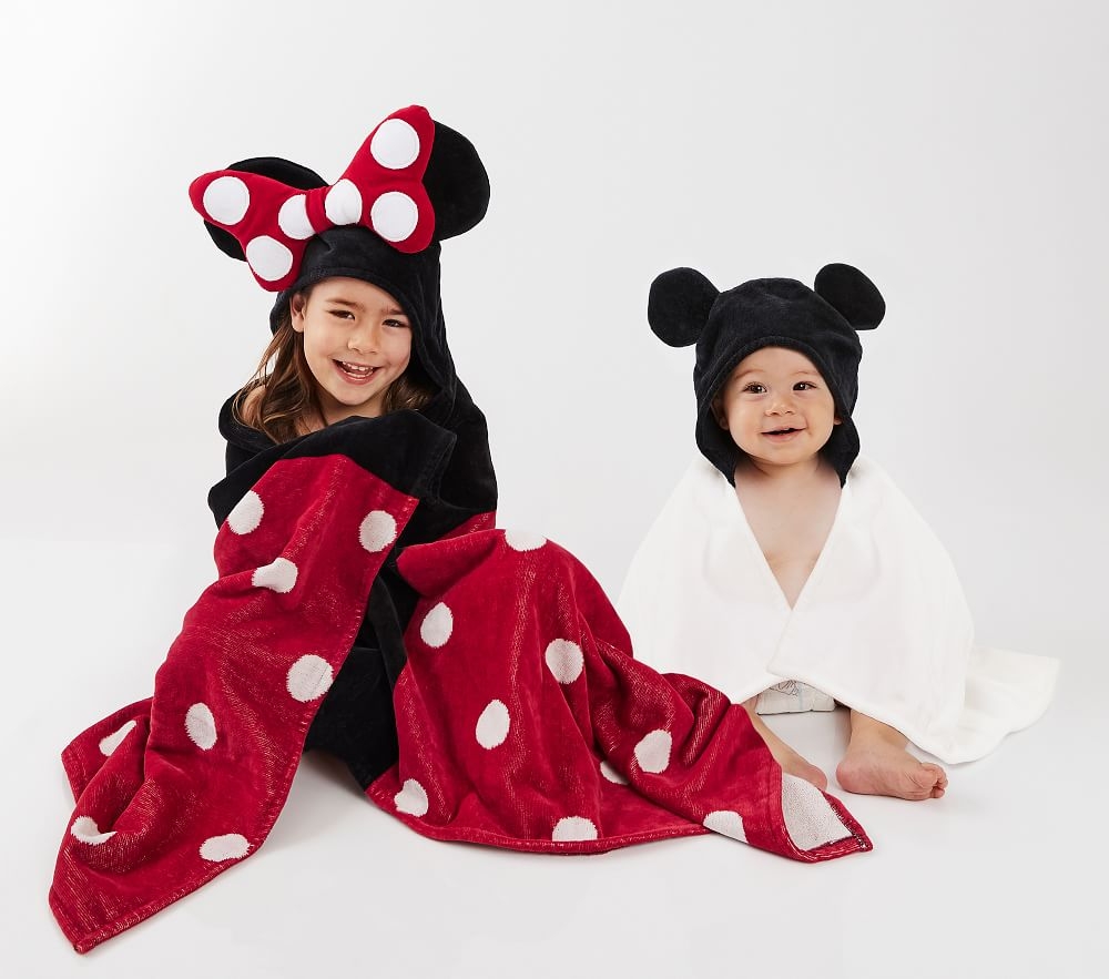 Disney baby top hooded towel