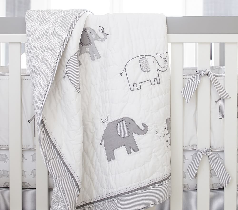 Baby boy store elephant bedding