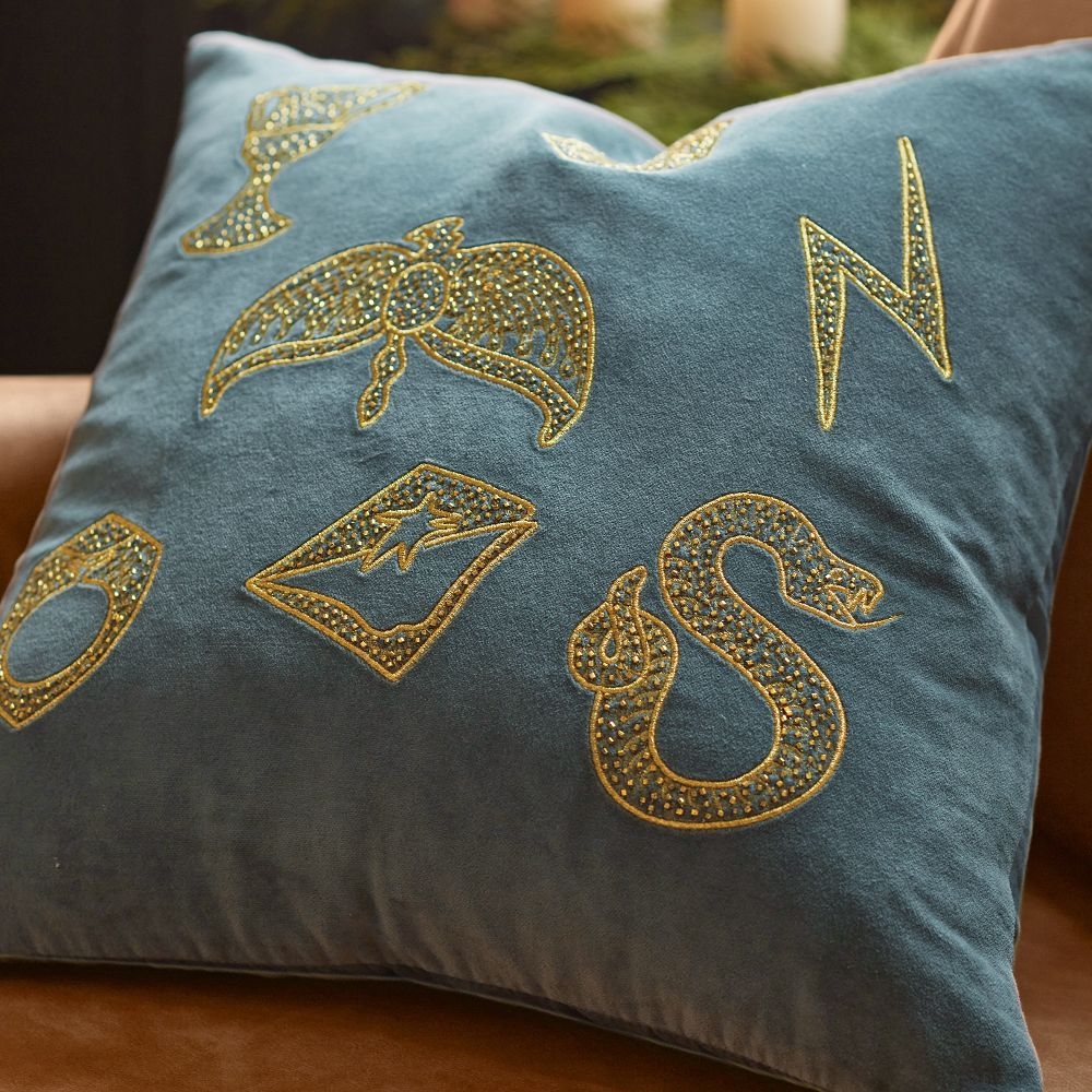 Harry potter shop pillow covers