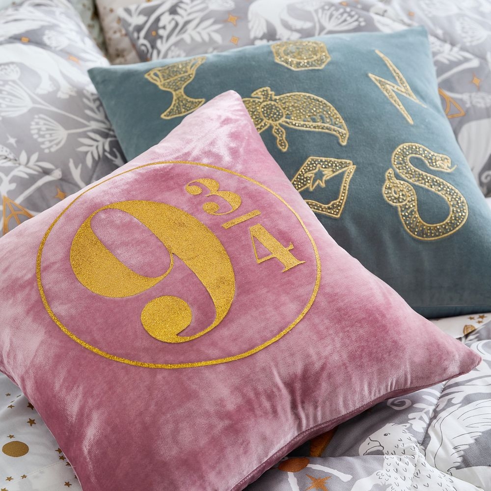 Harry potter pillow pottery barn discount