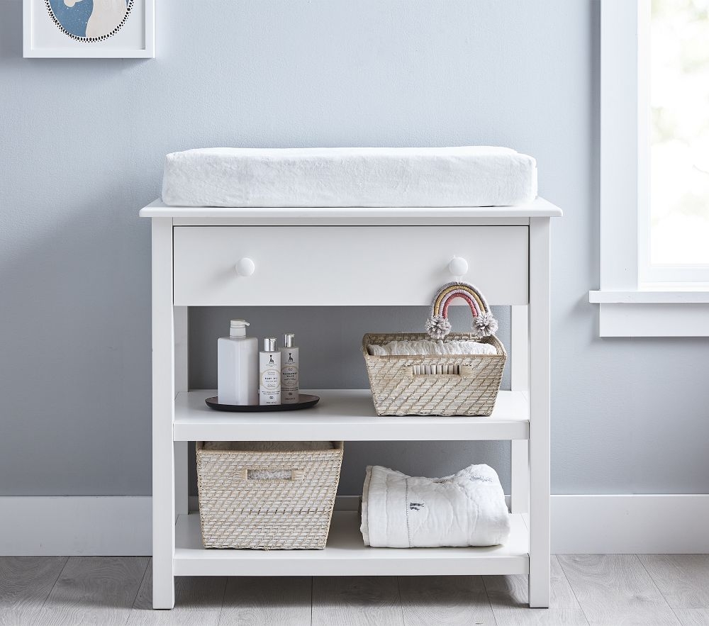 Pottery barn kendall changing table 2025