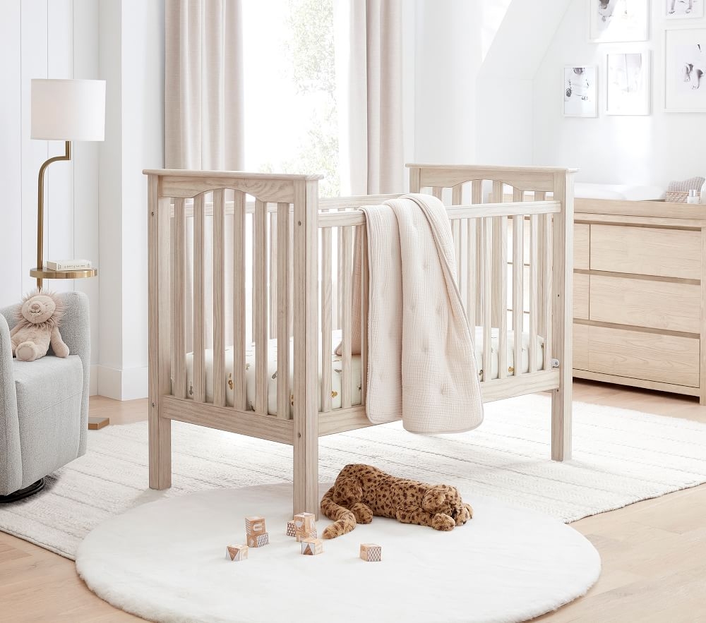 Pottery barn kendall crib mattress online