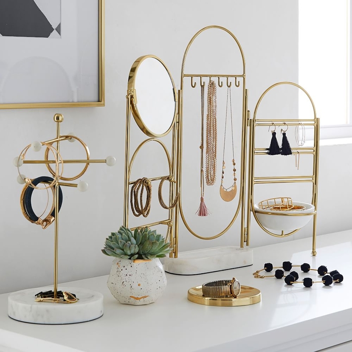 Marble necklace hot sale stand
