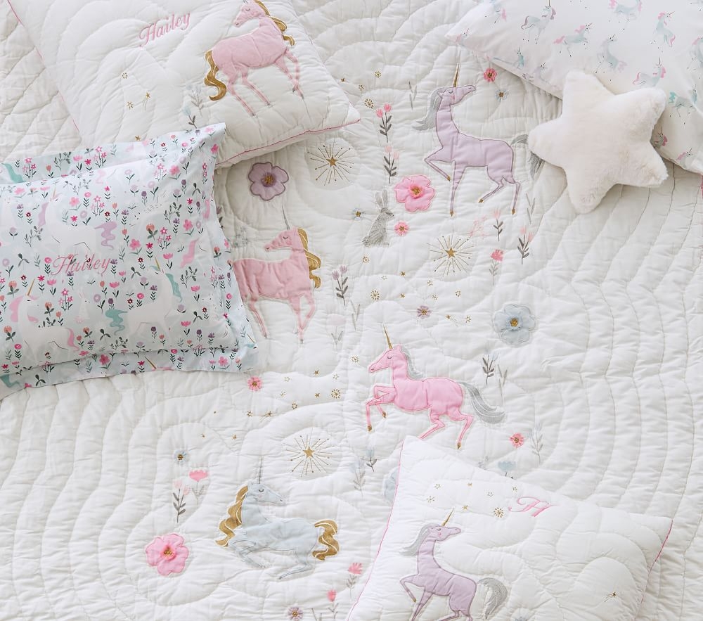 Pottery barn shop unicorn quilt