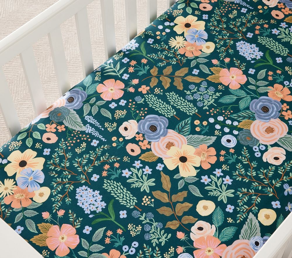 Sheets hotsell for crib