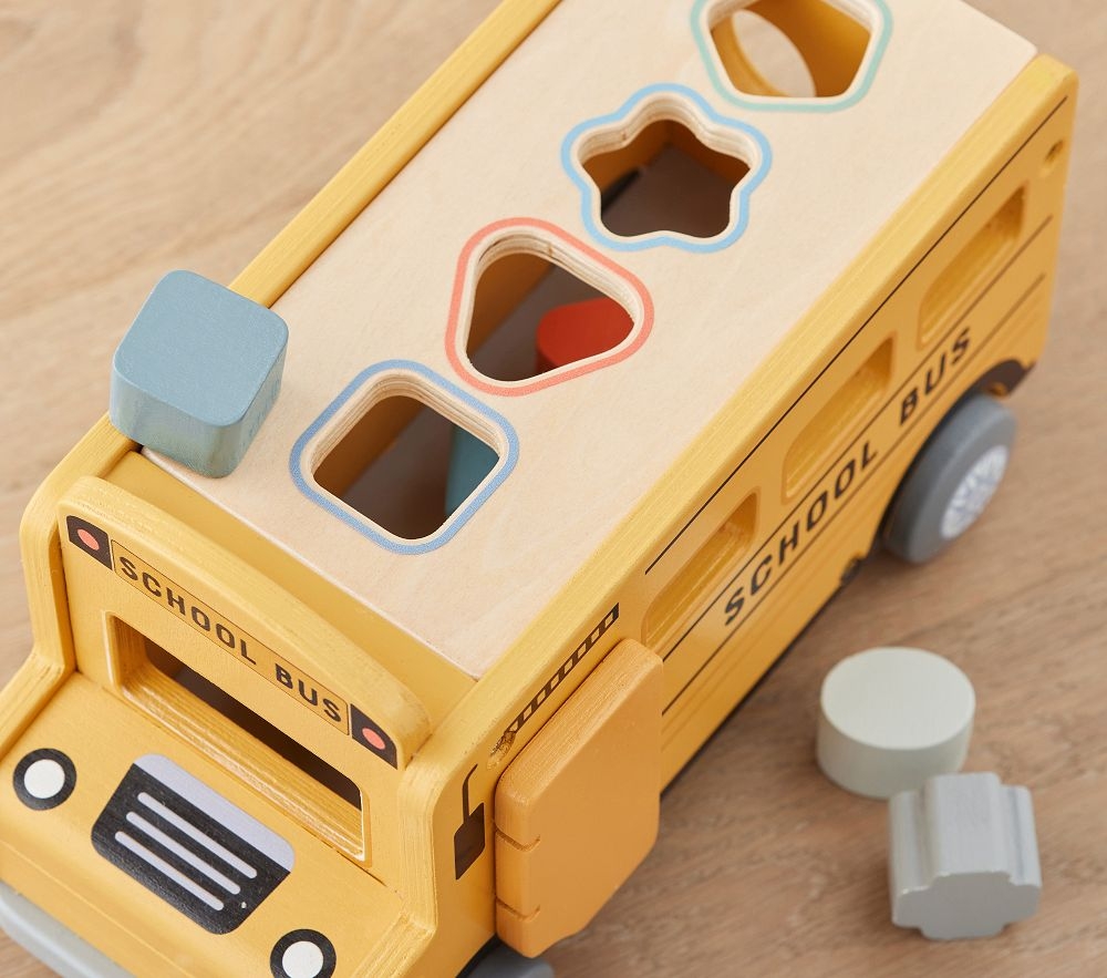 Shape sorter bus store