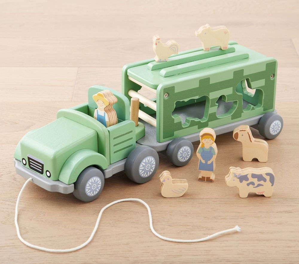 Pull along hotsell shape sorting lorry