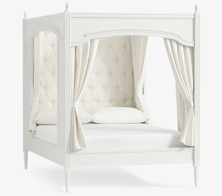 Blythe Carriage Bed